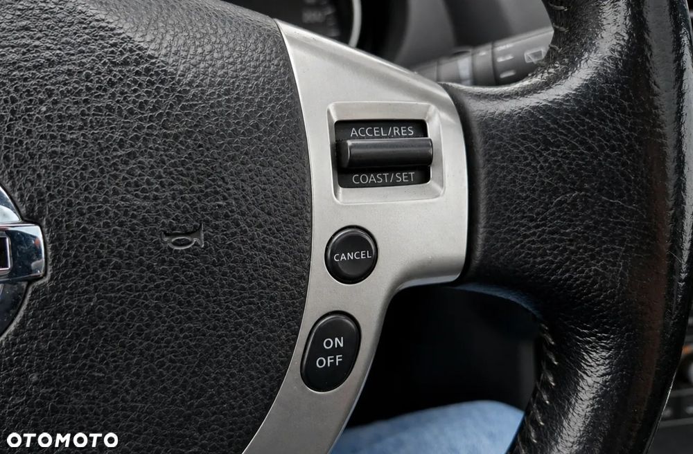 Nissan Qashqai 2.0 CVT tekna - 18