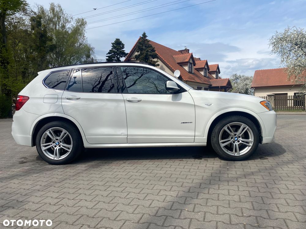 BMW X3 28i xDrive - 2