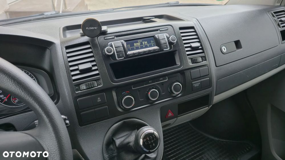 Volkswagen Transporter - 8
