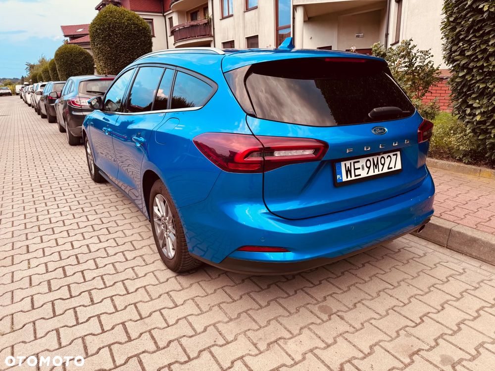 Ford Focus 1.0 EcoBoost Titanium X - 4
