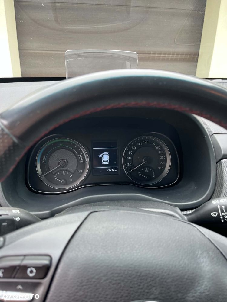 Hyundai Kona 1.6 GDI Hybrid Premium DCT - 4