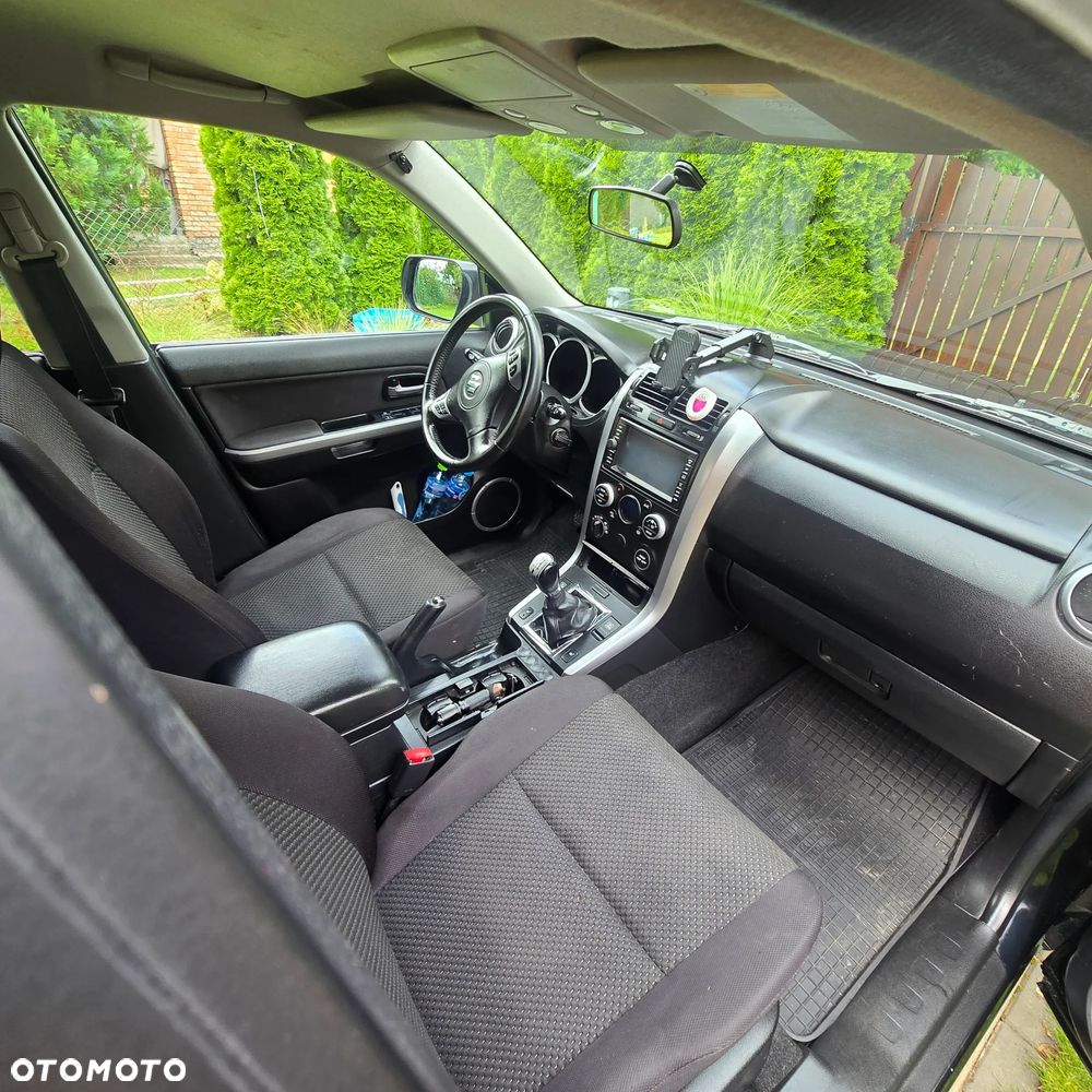 Suzuki Grand Vitara 1.9 DDiS - 6