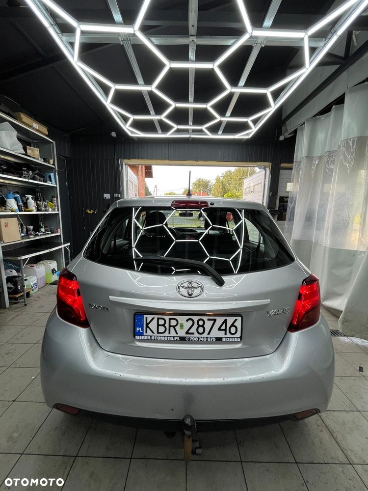 Toyota Yaris 1.33 Life - 18