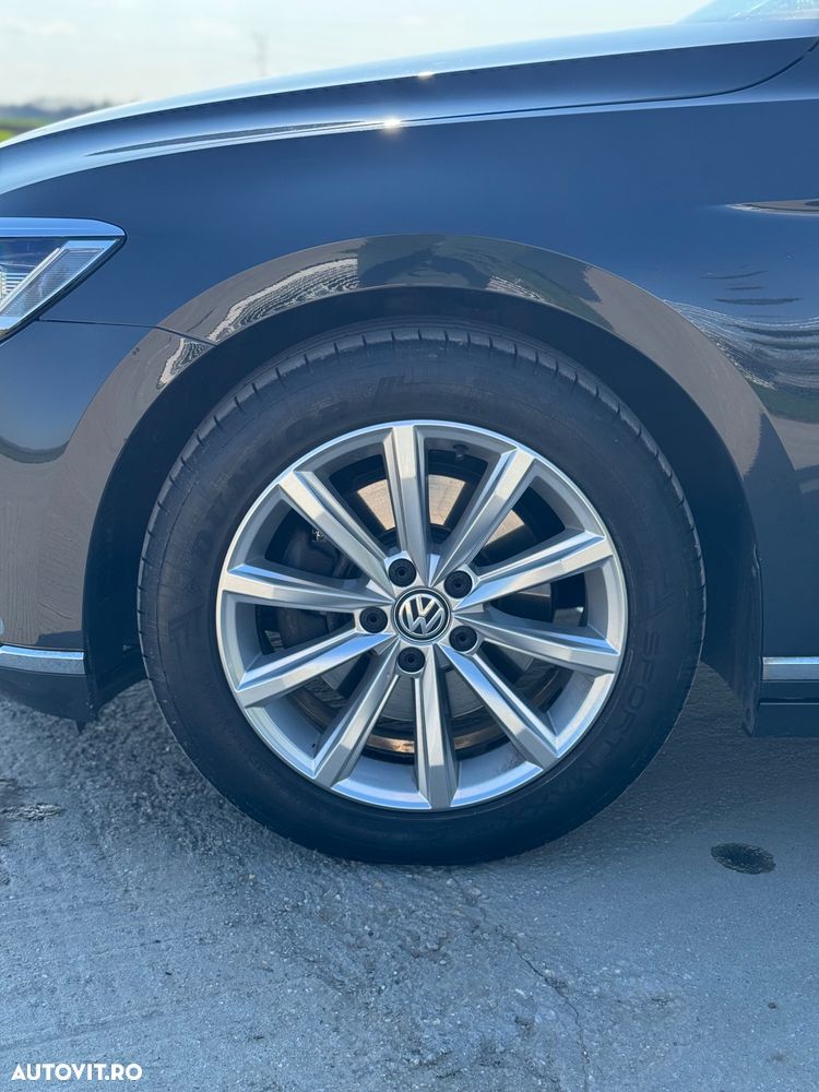 Volkswagen Passat 2.0 TDI DSG (BlueMotion Technology) Trendline - 11