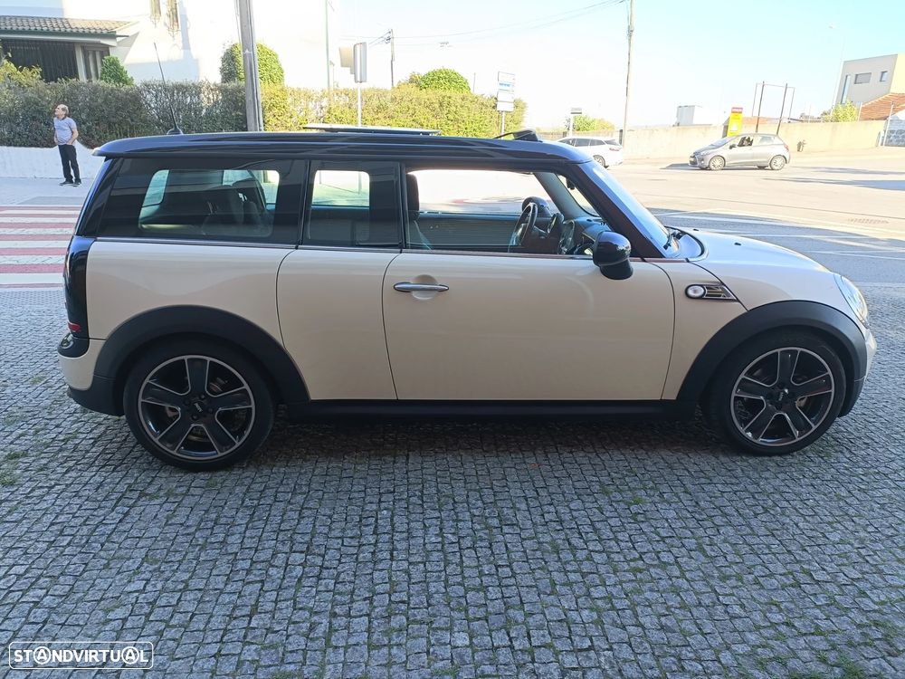 MINI Clubman Cooper D - 4
