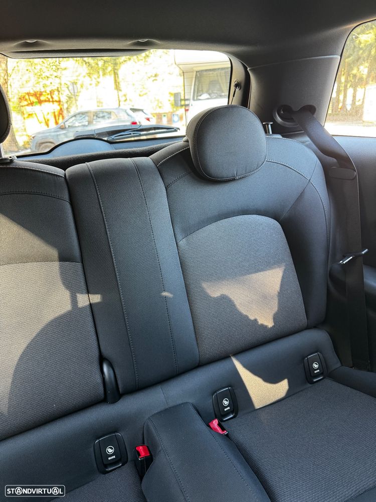 MINI 3 Portas One - 13