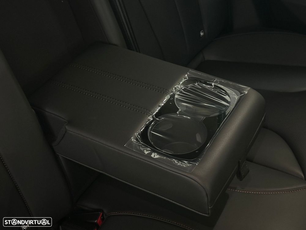 MG HS 1.5 Plug-in Hybrid Luxury - 27