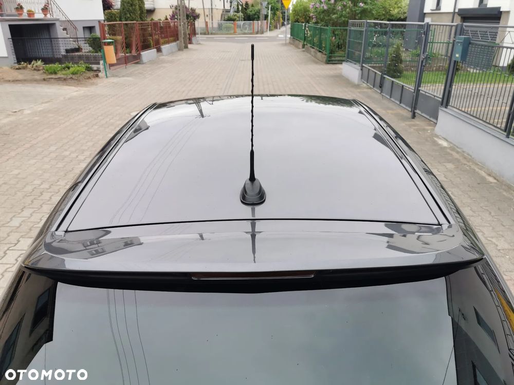 Opel Astra 1.6 Edition 111 Jahre - 23
