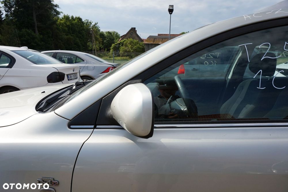 LUSTERKO ELEKTRYCZNE LEWE AVENSIS II T25 1C0 87906-05100 SREBRNY SKŁADANE EL TOYOTA 2003-2006 - 2