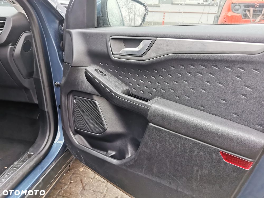 Ford Kuga 1.5 EcoBlue TITANIUM - 33