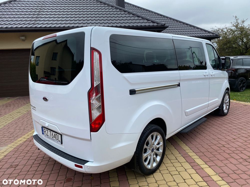 Ford Tourneo Custom 2016 photo 4