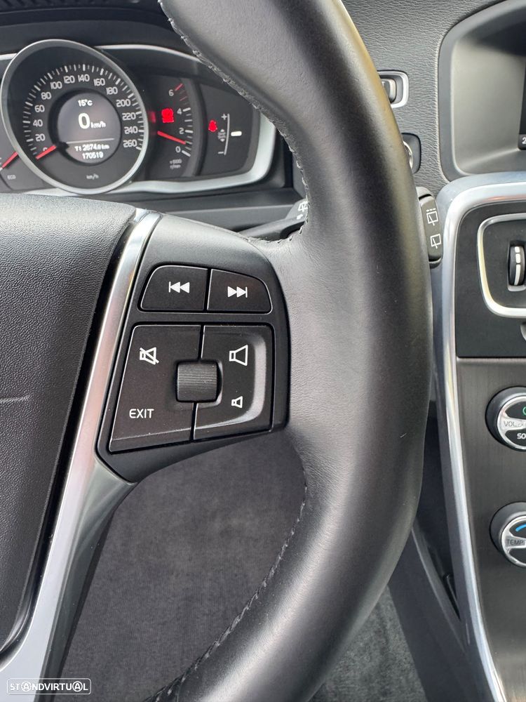 Volvo V60 - 32