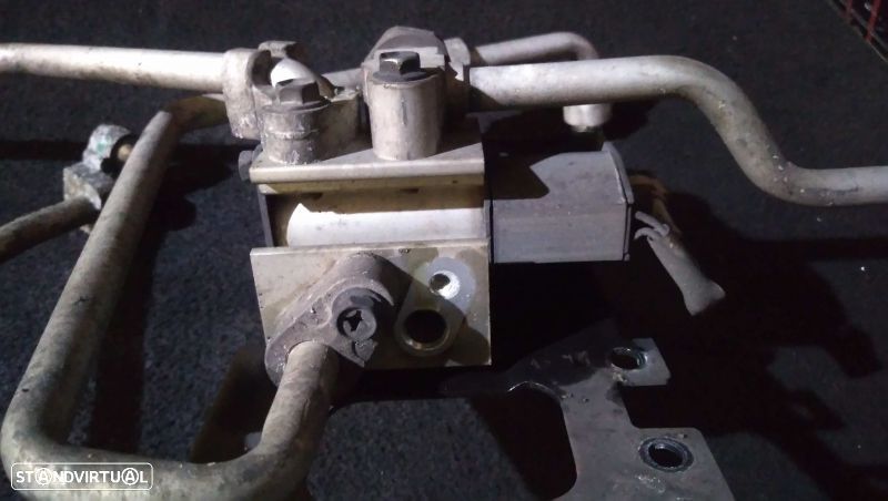 Válvula Do Ac Toyota Avensis (_T25_) - 4