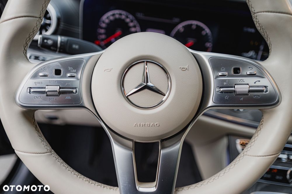 Mercedes-Benz CLS - 31