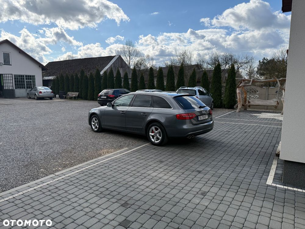 Audi A4 Avant - 2