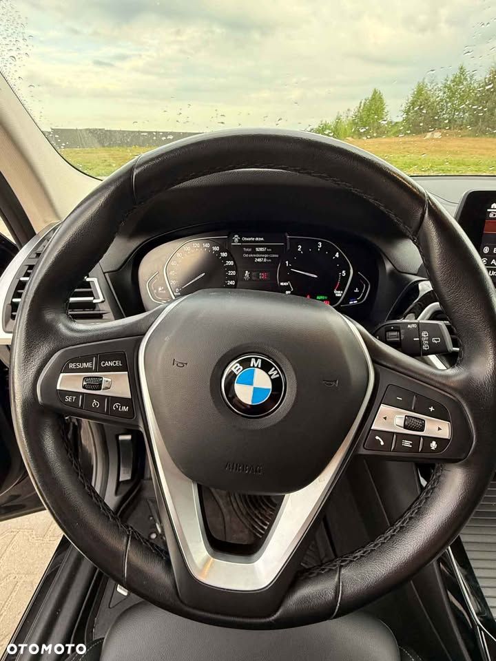 BMW X3 xDrive20d mHEV - 14