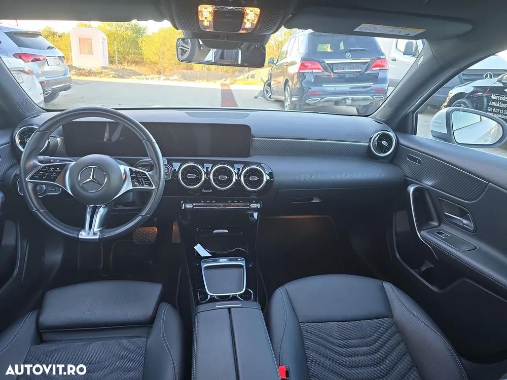 Mercedes-Benz A 180 d 8G-DCT - 11