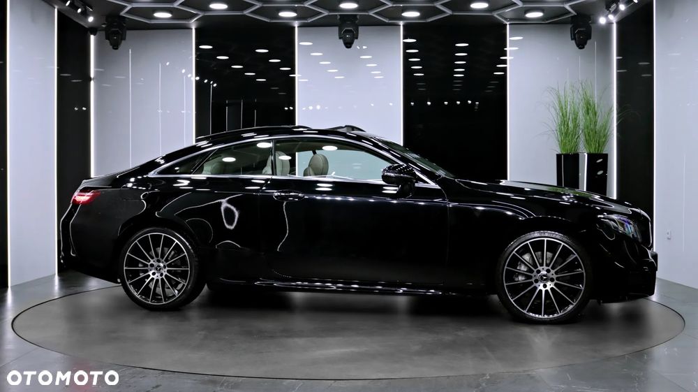 Mercedes-Benz Klasa E - 11