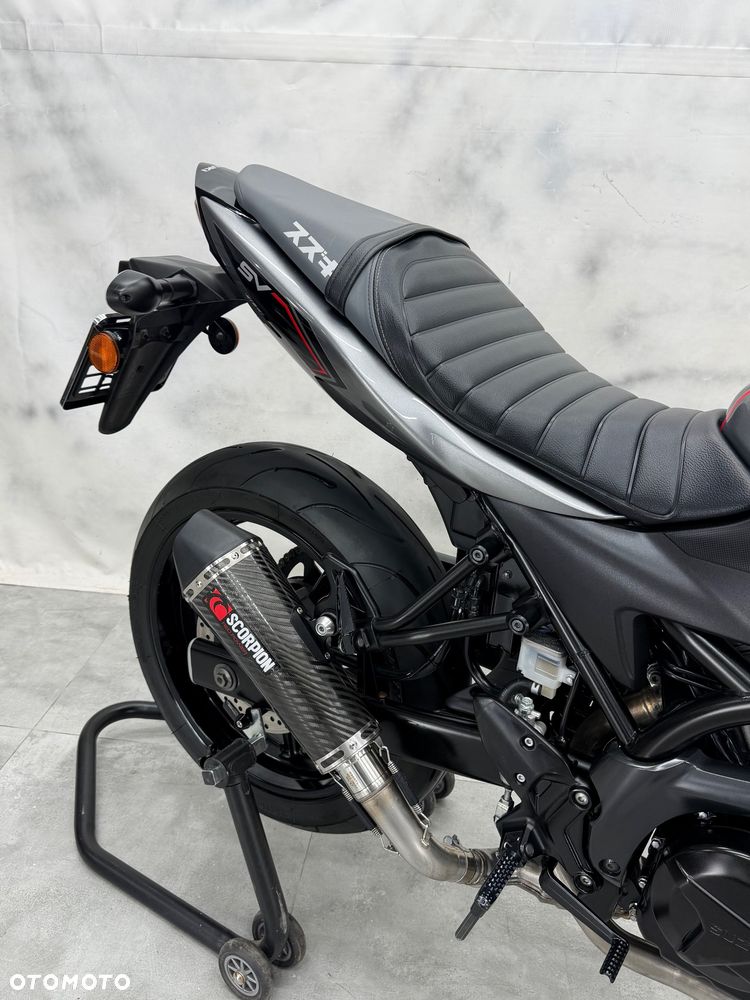 Suzuki SV - 17