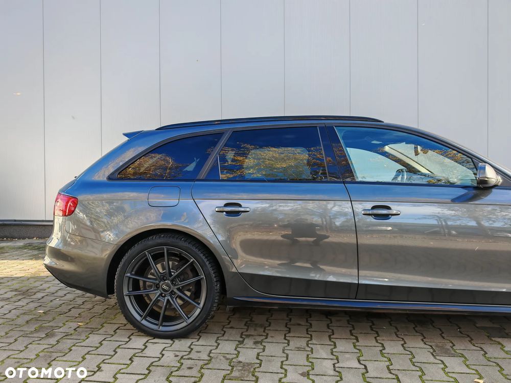 Audi A4 - 4