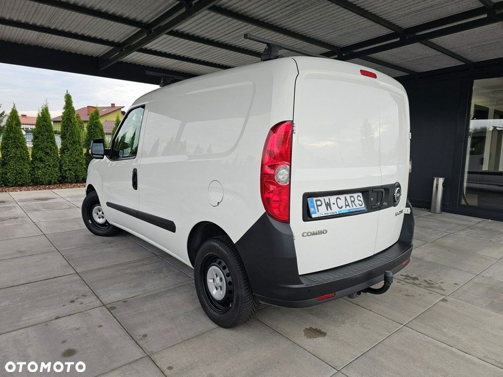 Opel Combo - 4