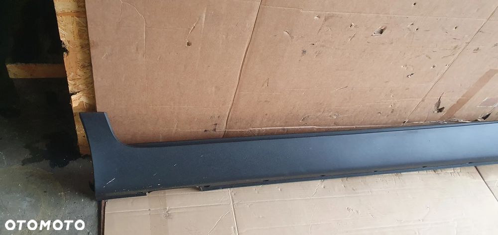 Listwa progowa lewa Kia Sportage III 3 87751-3U000 - 2