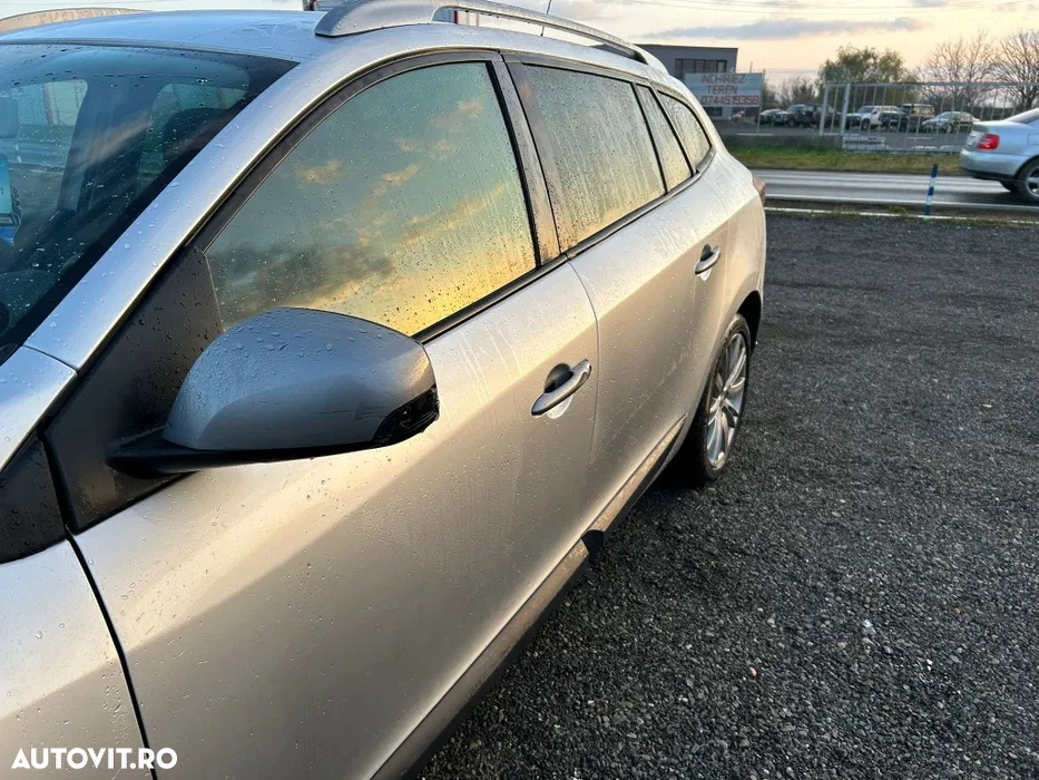 Renault Megane - 5