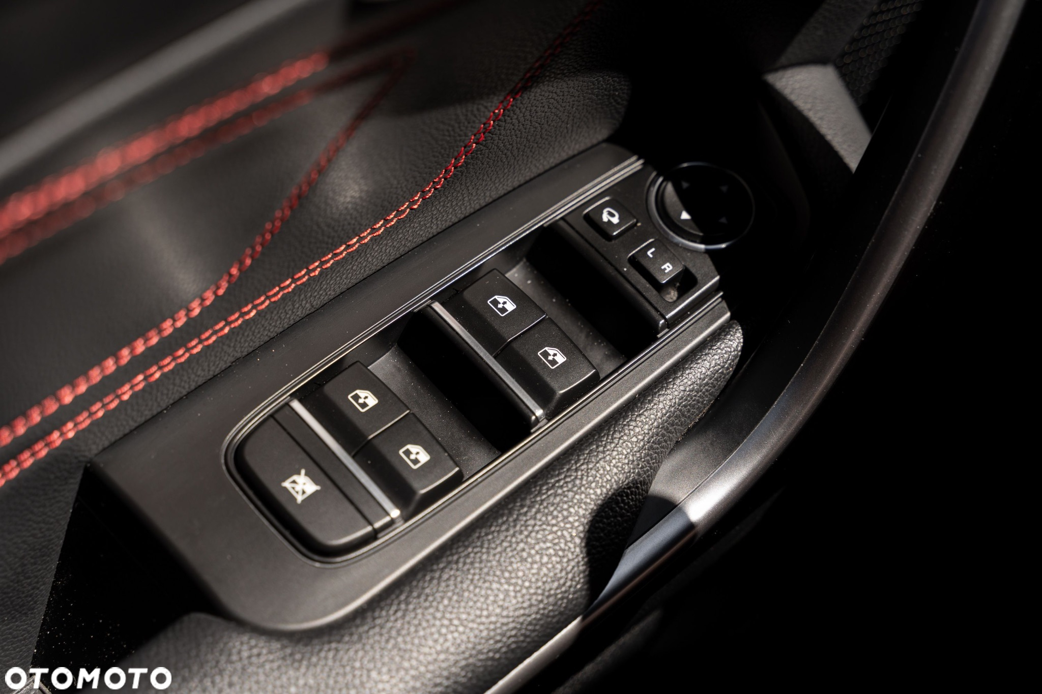 Kia Ceed 1.6 T-GDI DCT7 OPF GT - 38
