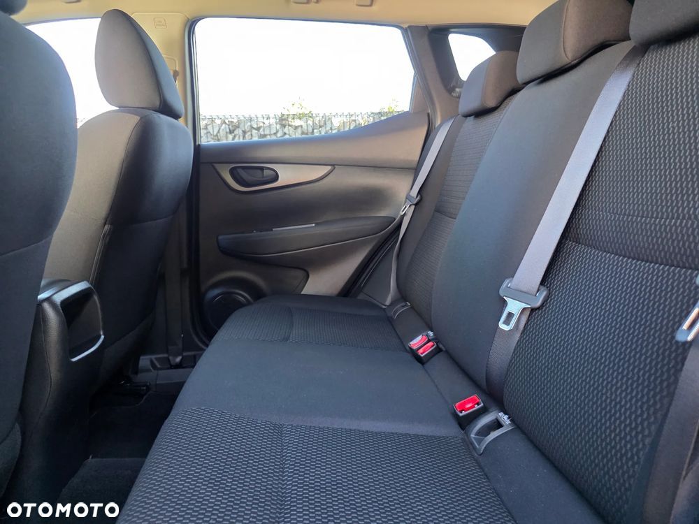 Nissan Qashqai 1.5 dCi Tekna - 31