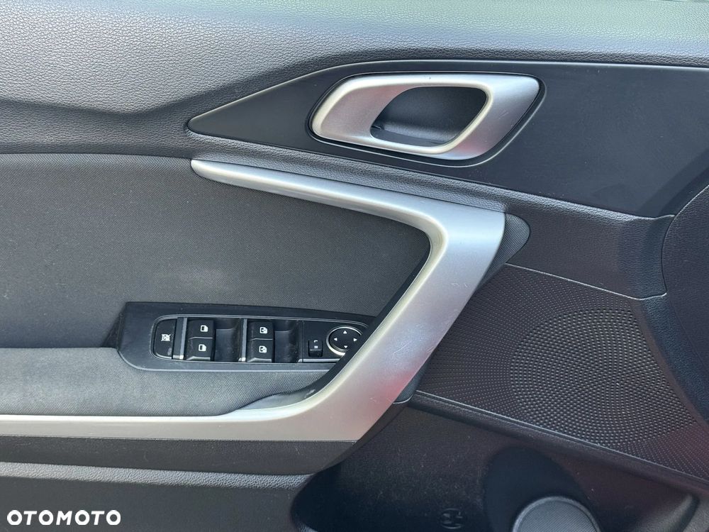 Kia Ceed 1.4 T-GDI L DCT - 18