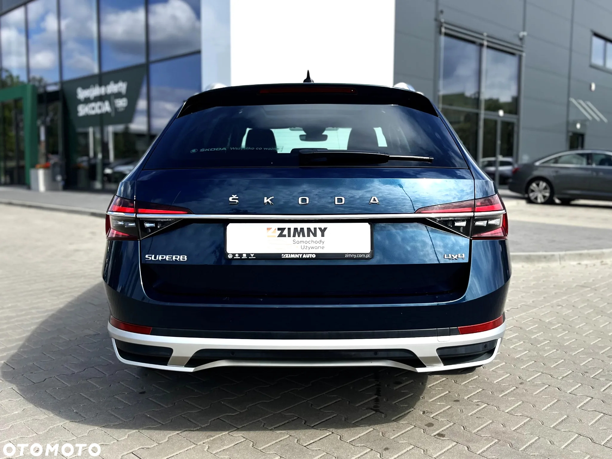 Skoda Superb 2.0 TSI 4x4 Scout DSG - 8