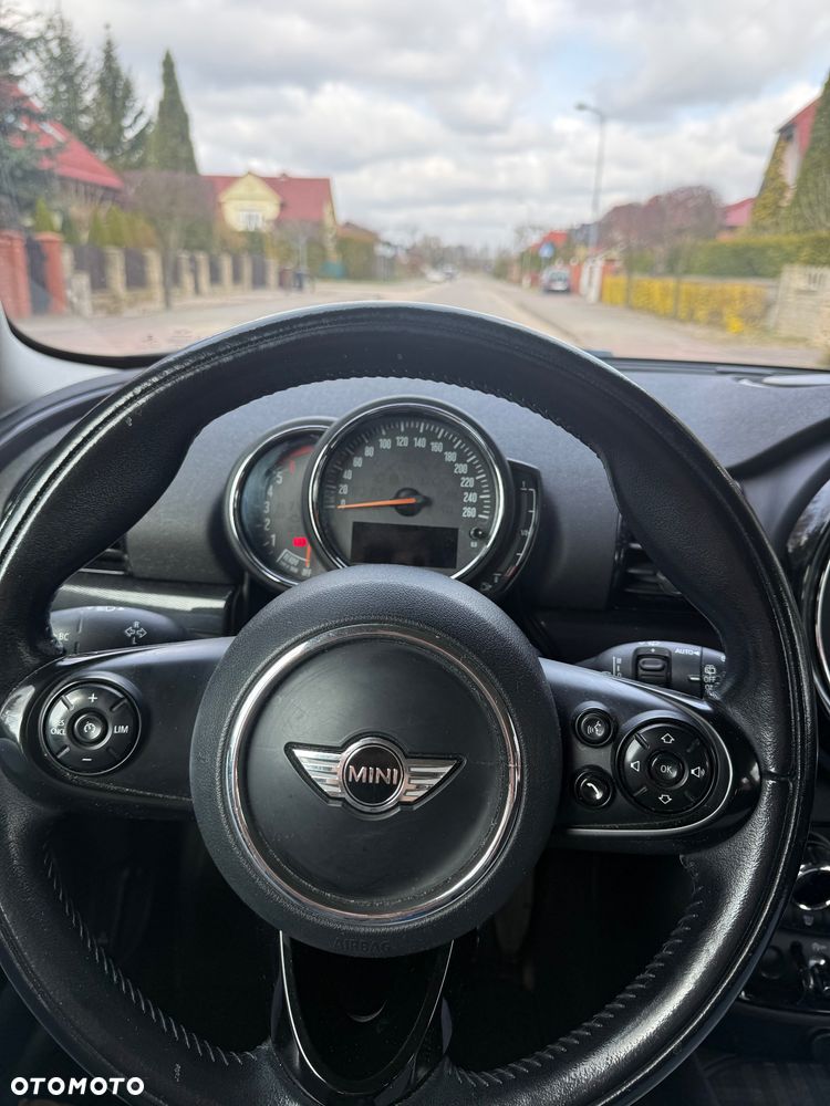 MINI Clubman One D - 8