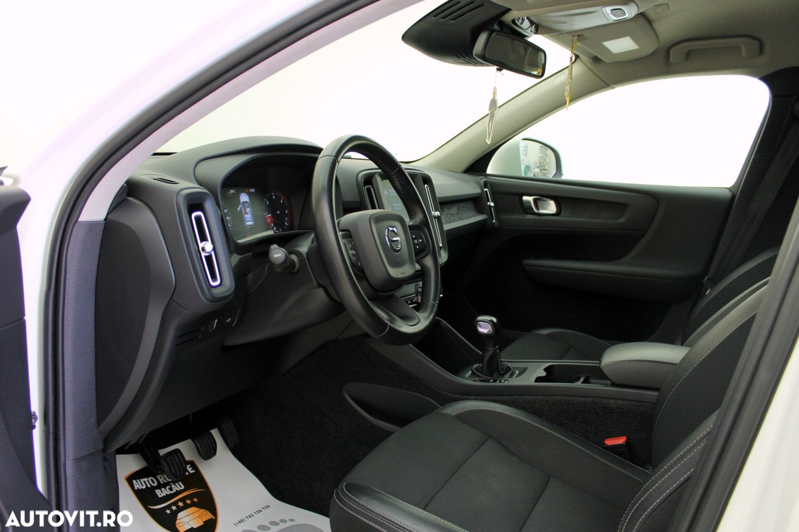 Volvo XC 40 - 12