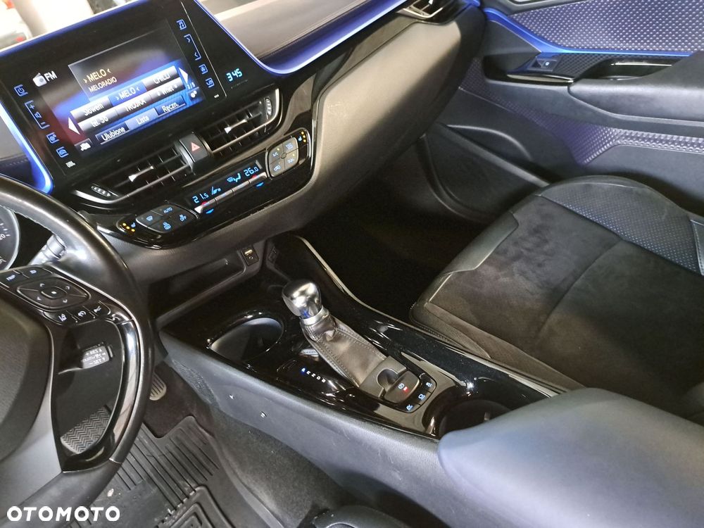 Toyota C-HR 1.8 Hybrid Dynamic - 29