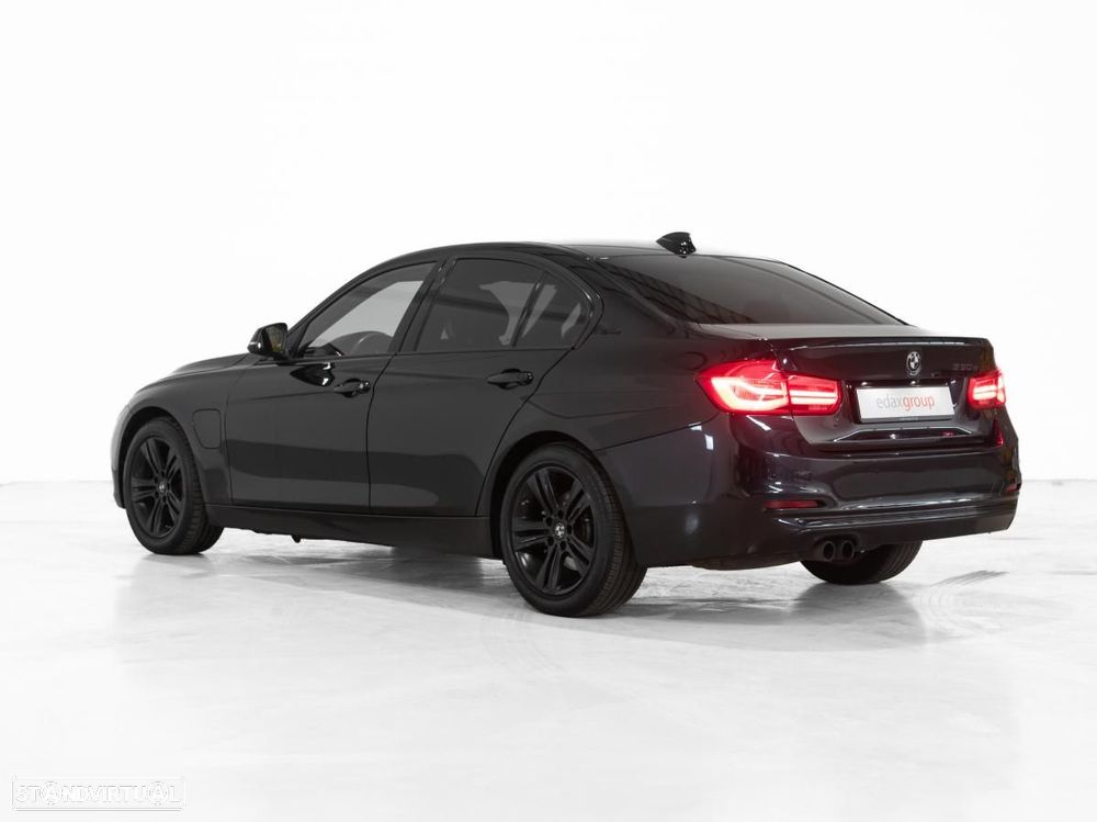 BMW 330 e iPerformance - 4