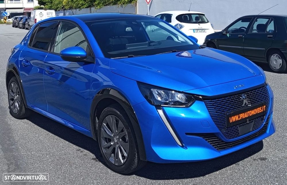 Peugeot e-208 Allure Pack - 3