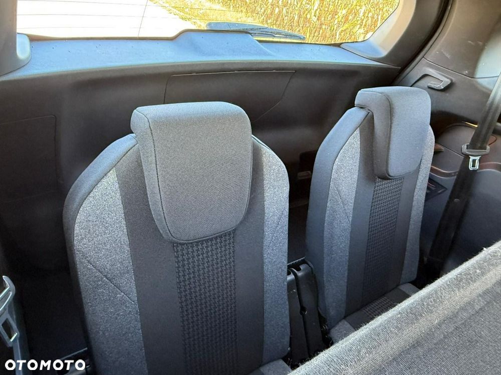 Peugeot 5008 1.5 BlueHDi Allure S&S - 24