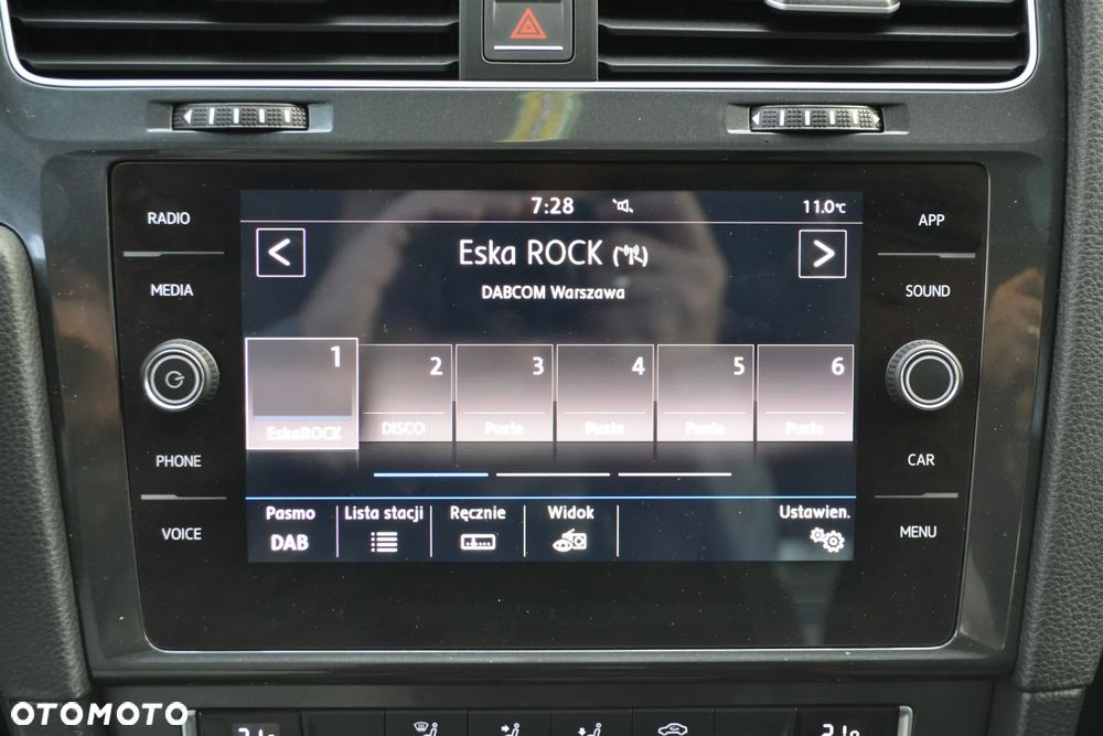 Volkswagen Golf VII 1.6 TDI BMT Comfortline - 19