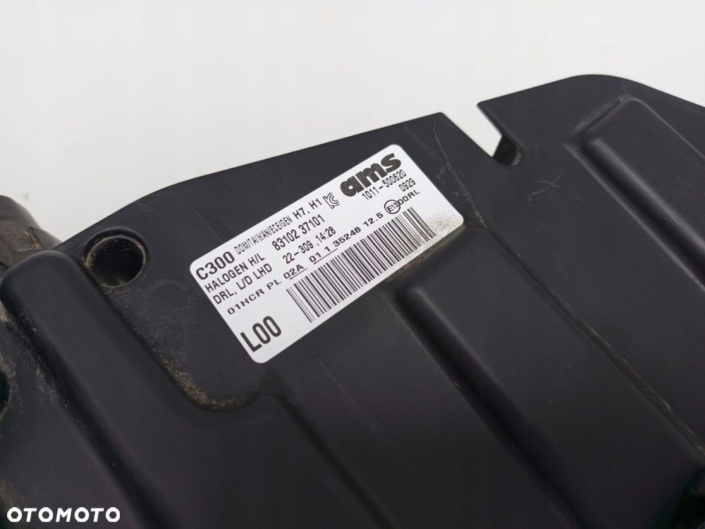 SSANGYONG KORANDO IV 19- LAMPA LED PRZEDNIA PRAWA PRAWY PRZÓD 8310237101 ÷ - 11