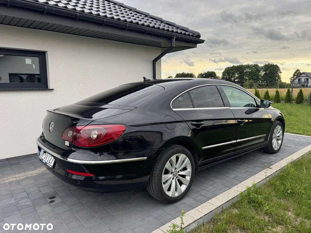 Volkswagen Passat CC - 2