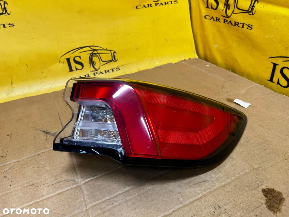 KOMPLET LAMPY LAMPA TYŁ TYLNE LEWA PRAWA FORD KUGA MK3 - 7