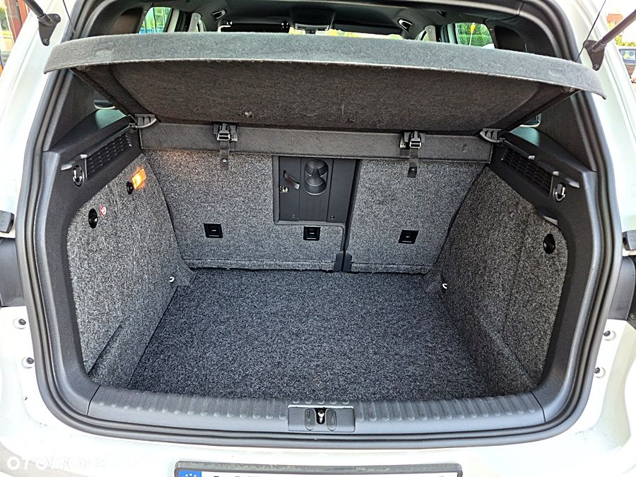 Volkswagen Tiguan 2.0 TDI R-Style - 34