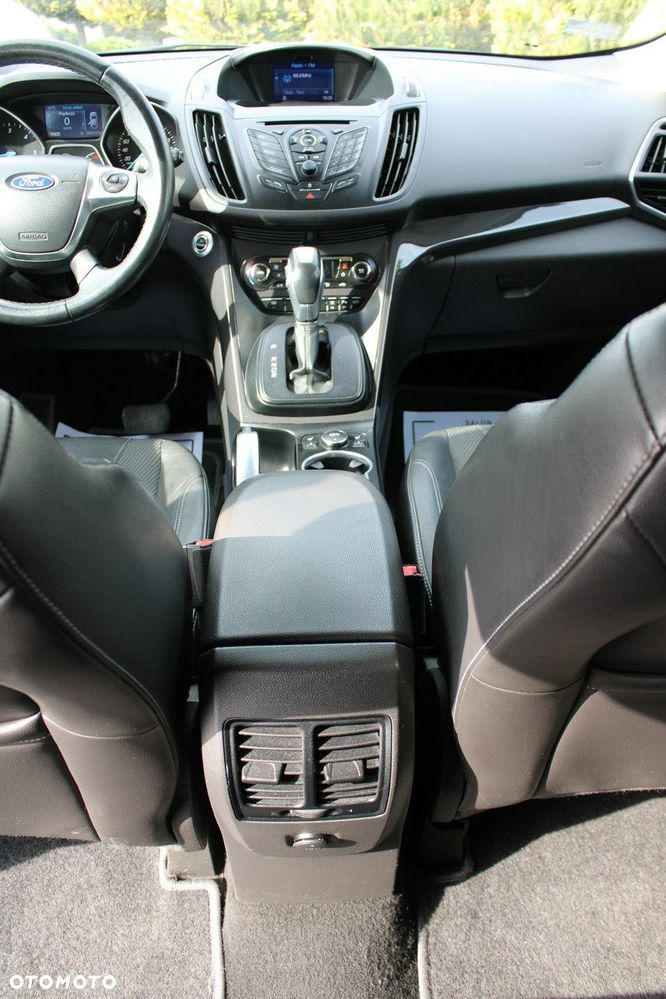 Ford Kuga - 28
