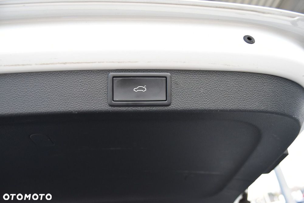 Skoda Octavia 2.0 TDI RS DSG - 40