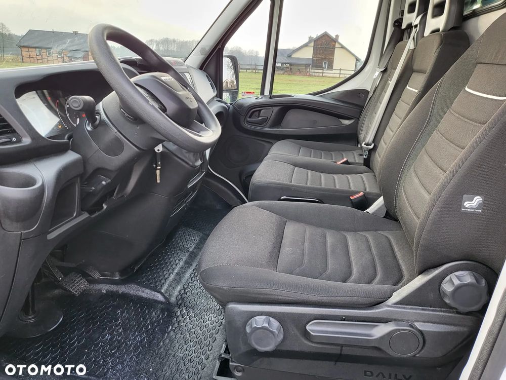 Iveco Daily 35-160 hi-matic - 4