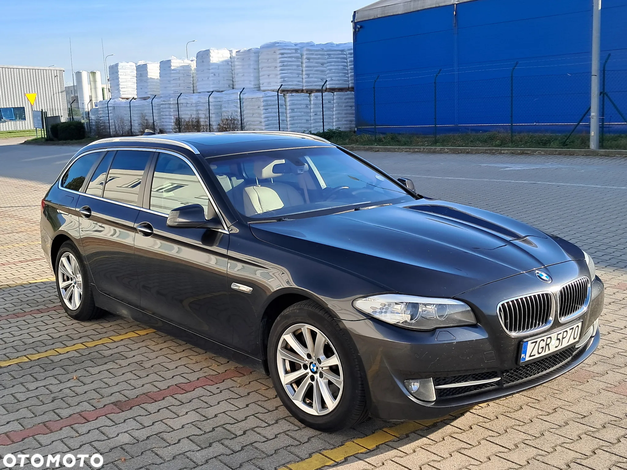 BMW Seria 5 525d xDrive - 2