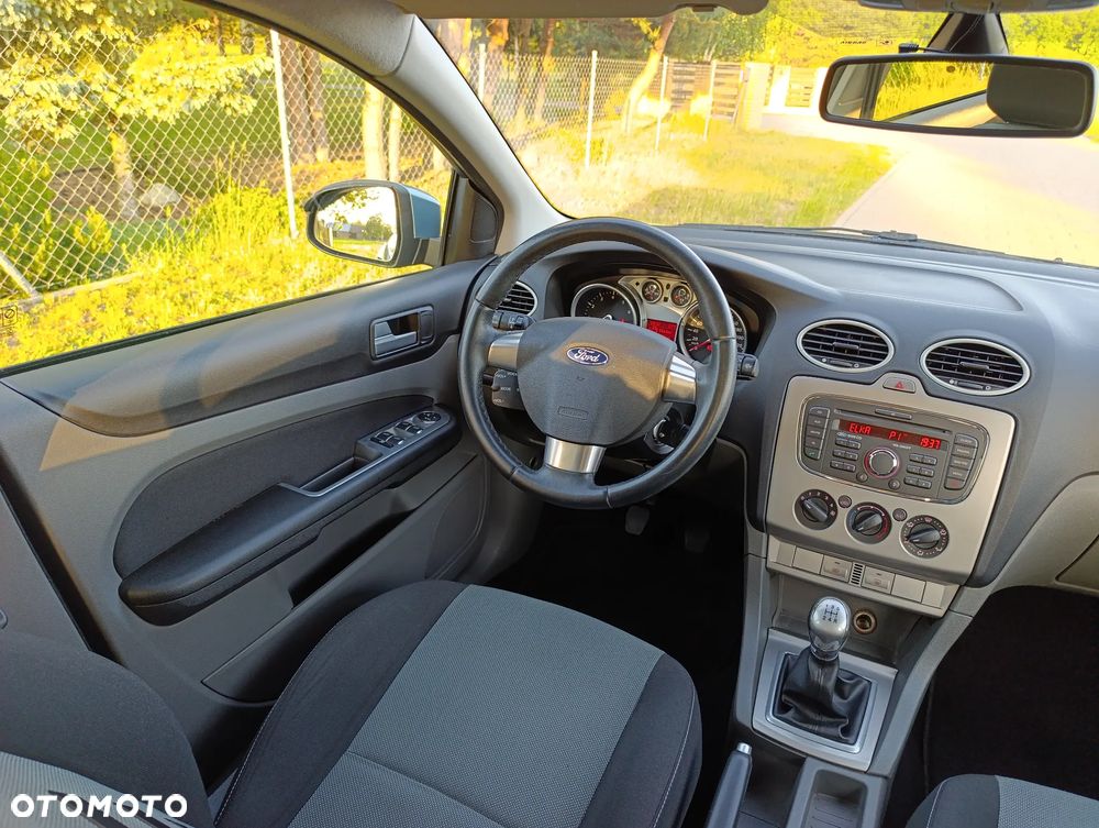 Ford Focus - 14