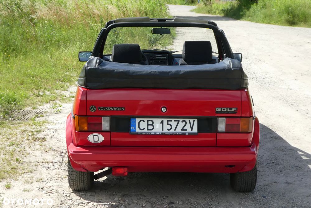 Volkswagen Golf 1.6 Base / C - 12
