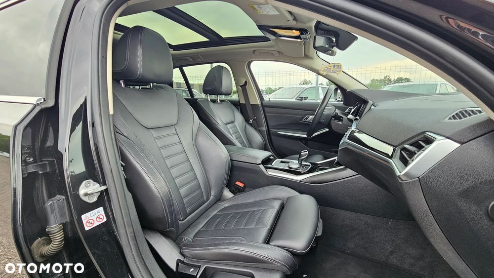BMW Seria 3 320d xDrive Luxury Line - 6