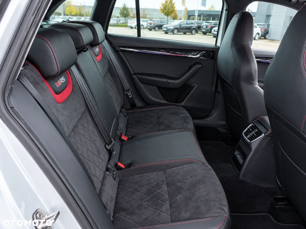 Skoda Octavia 2.0 TSI GPF RS 245 DSG - 6